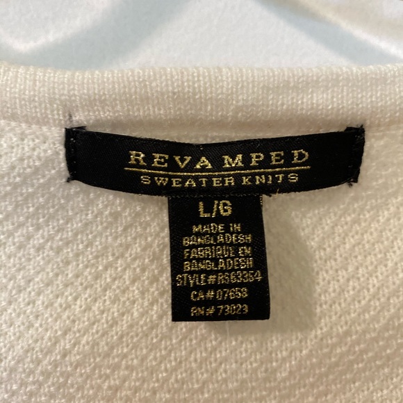 Revamped Cropped Knit Sweater - Picture 4 of 5